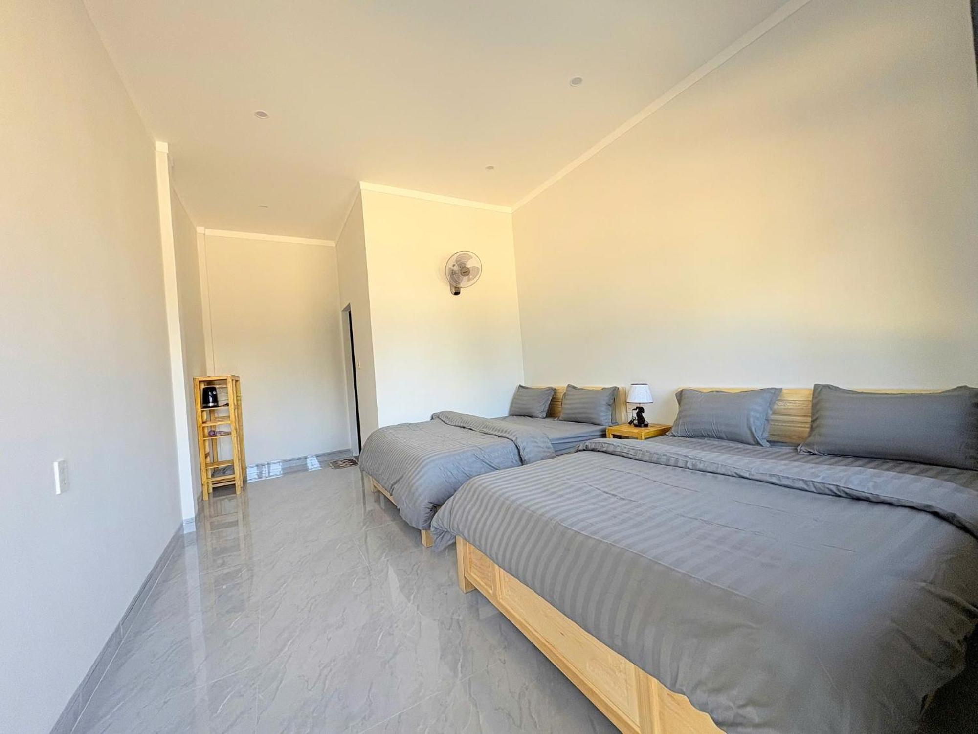 Homestay Nha Cua Gao Kon Tum Bagian luar foto